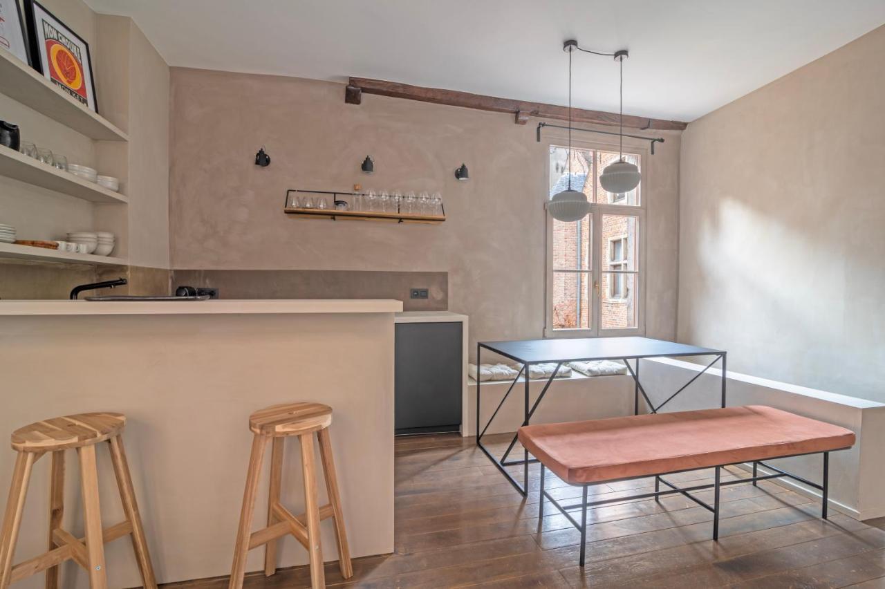 Appartement Charming House In Le Sablon à Bruxelles Extérieur photo